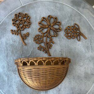 Vintage HOMCO Faux Wood Wall Flower Planter Basket Décor 4 Piece